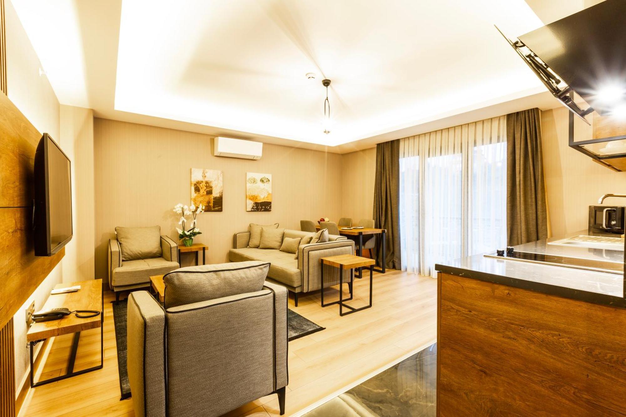 Nehir Otel Pelitli  Extérieur photo