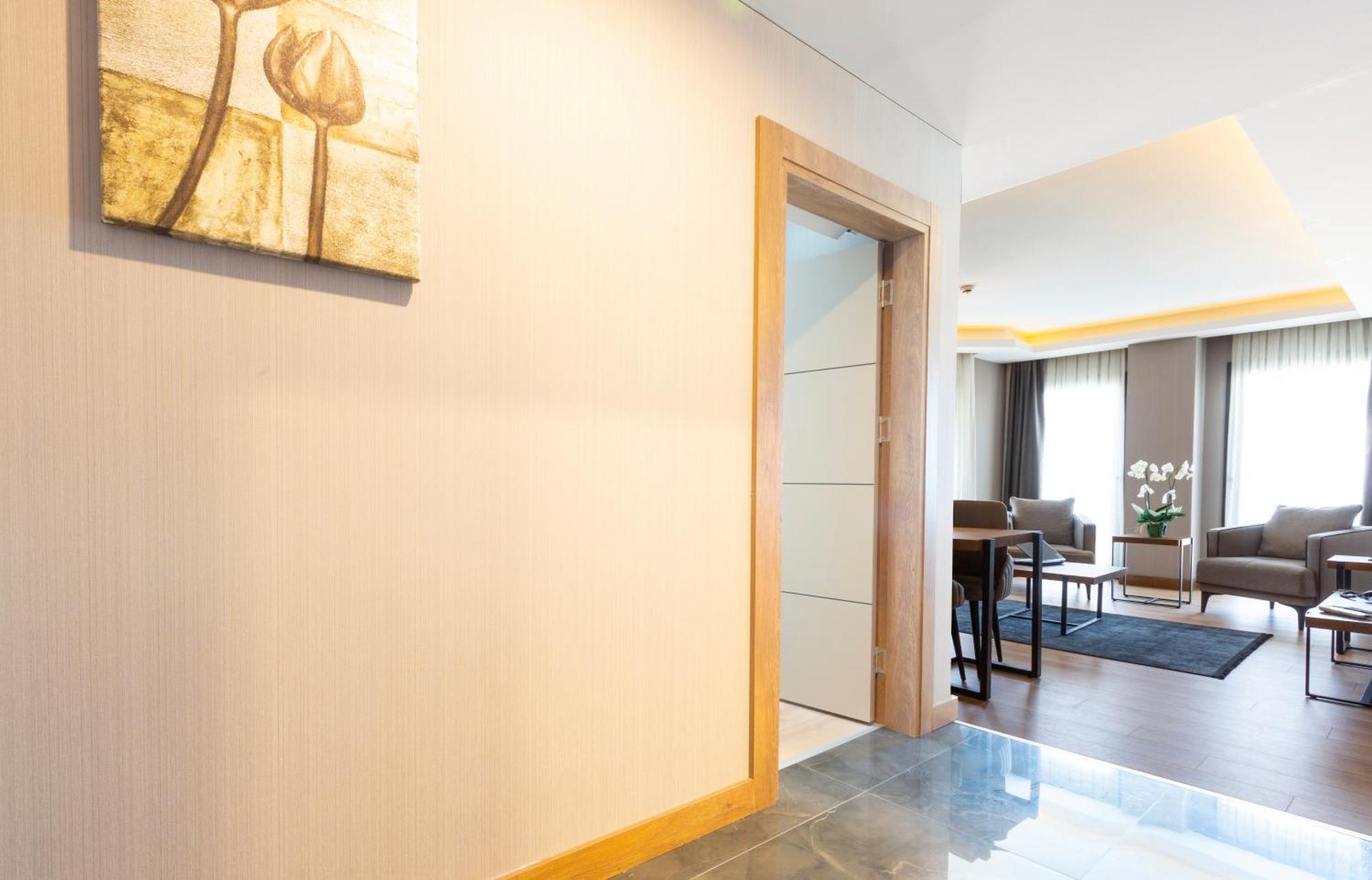 Nehir Otel Pelitli  Extérieur photo